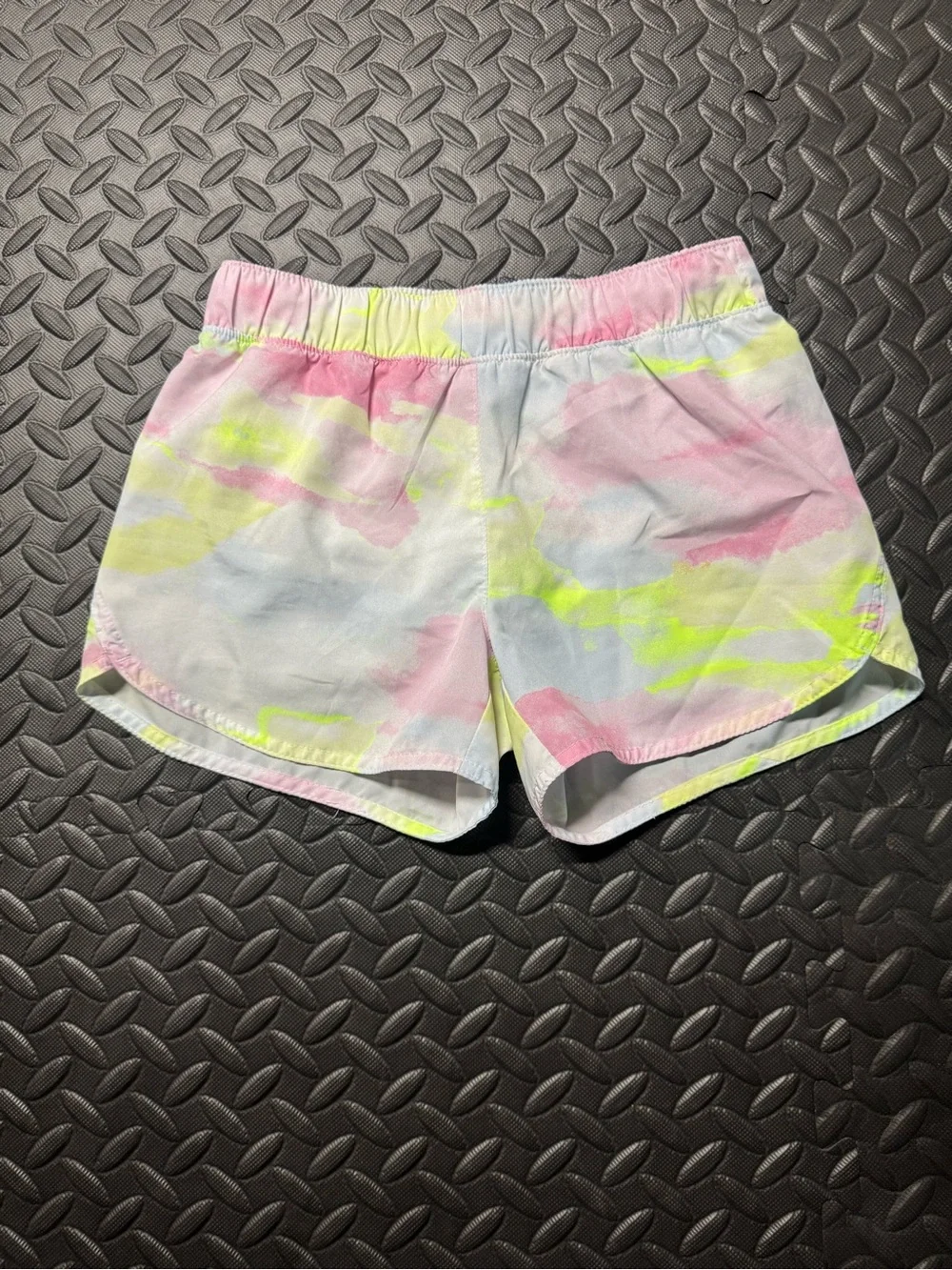 Old Navy Active Girls Go-Dry Pastel Print Running Shorts Size L 10-12